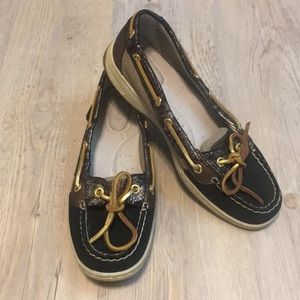 Sperry topsider shoes